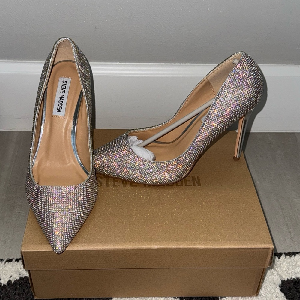 Steve Madden Rainbow Rhinestone Heels Stiletto Pumps